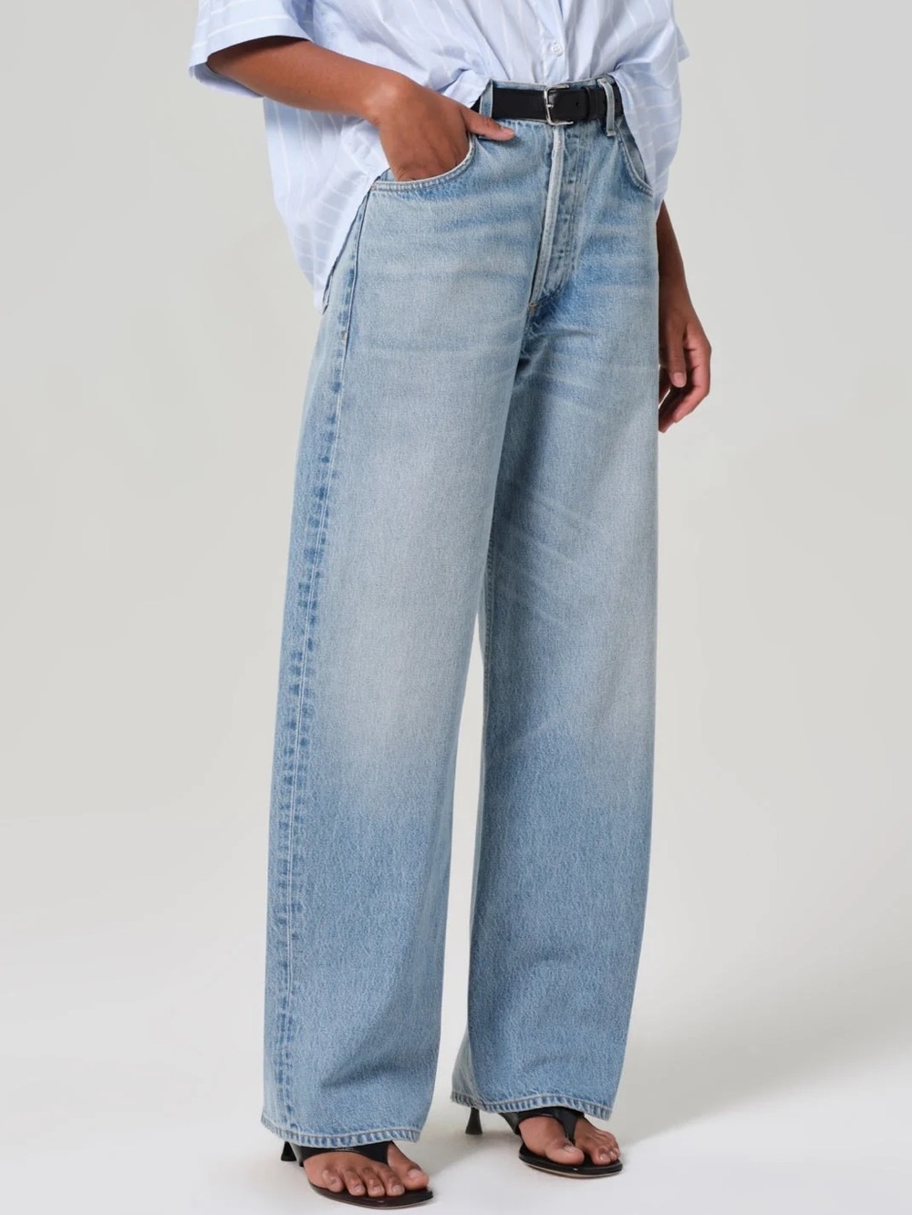 Citizens Of Humanity Ayla Baggy Jeans in Gemini size 27 (runs large)